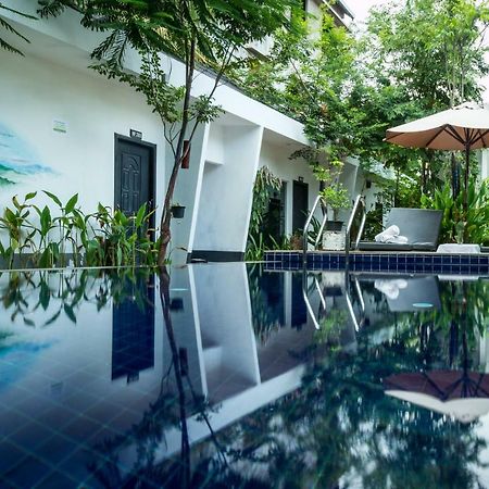 Fancy Boutique Villa Hotel Siem Reap Extérieur photo