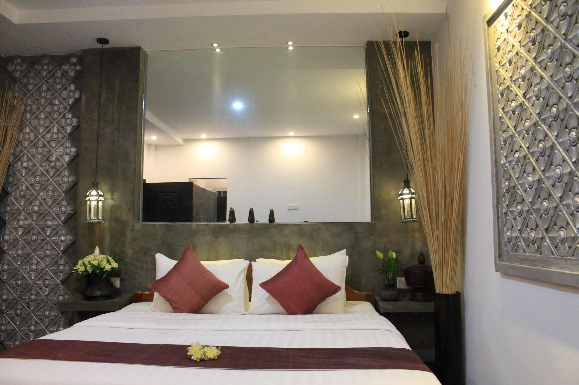 Fancy Boutique Villa Hotel Siem Reap Extérieur photo